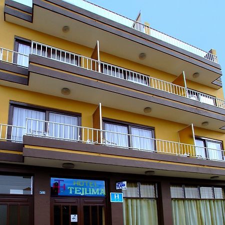 Hotel Tejuma ปูแอร์โตเดลาครูซ ภายนอก รูปภาพ